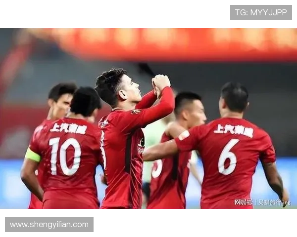 达万：全力争夺中超冠军 盼超级杯延续荣耀